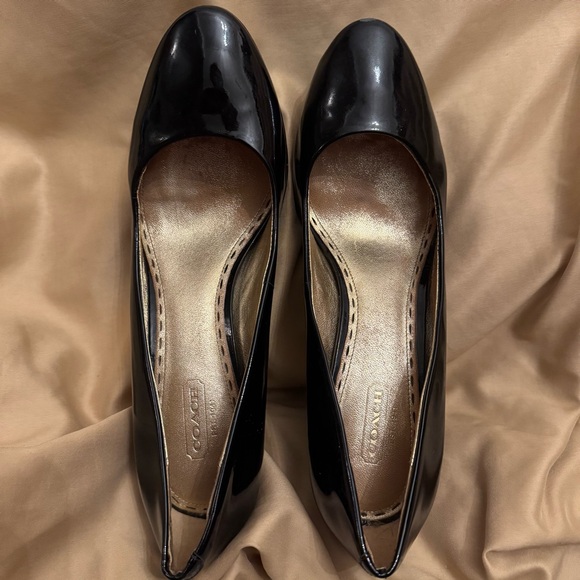 Coach Sheri Patent Leather Pumps – Black – Size 8.5M - Picture 5 of 7